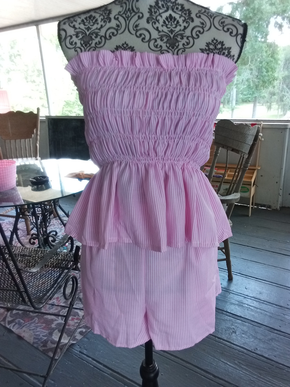 Light Pink Striped Smocked Strapless 2pc Short Set Sz Medium New - Picture 5 of 5